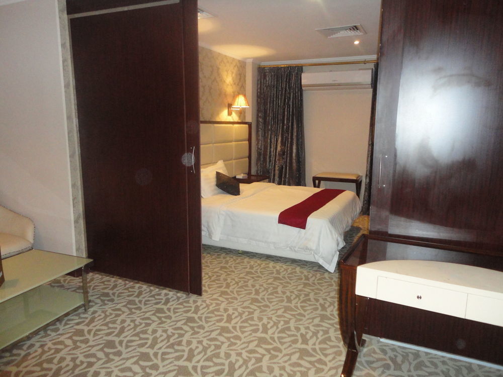 Imperial Suites Hotel Μανάμα Εξωτερικό φωτογραφία